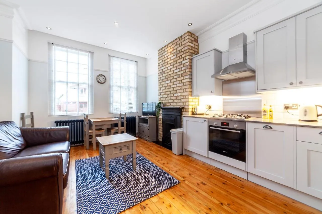 Stylish 1 Bdr Apt Wcommunal Garden, Greenwich London 0*,