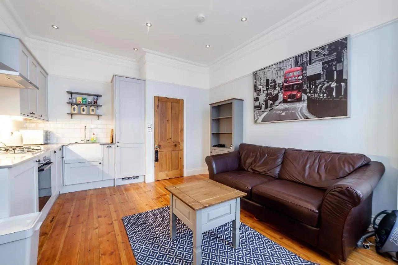 Stylish 1 Bdr Apt Wcommunal Garden, Greenwich London 0*,  United Kingdom