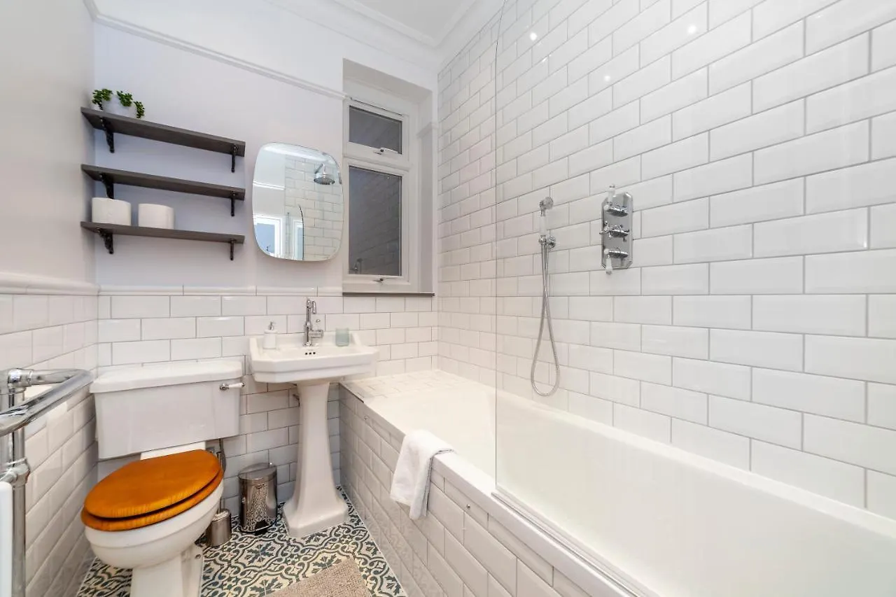 Apartment Stylish 1 Bdr Apt Wcommunal Garden, Greenwich London United Kingdom